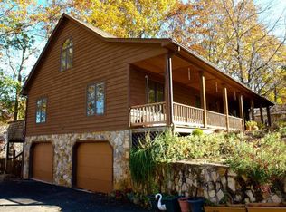 114 Starboard Ln, Moneta, VA 24121