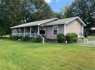 18 Gladys Rd, Eva, AL 35621