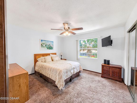 4th image of 175 Yorktowne Dr APT 11