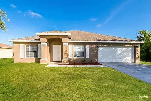 1219 SW Eleuthera Ave Photo 1