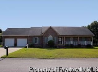1179 Helmsley Dr, Fayetteville, NC 28314