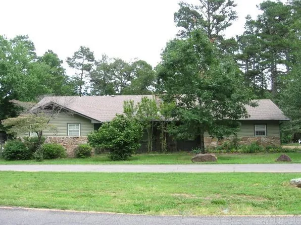203 Snead Dr, Fairfield Bay, AR 72088