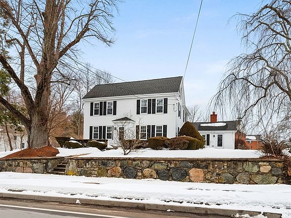 2nd image of 353 Concord Ave