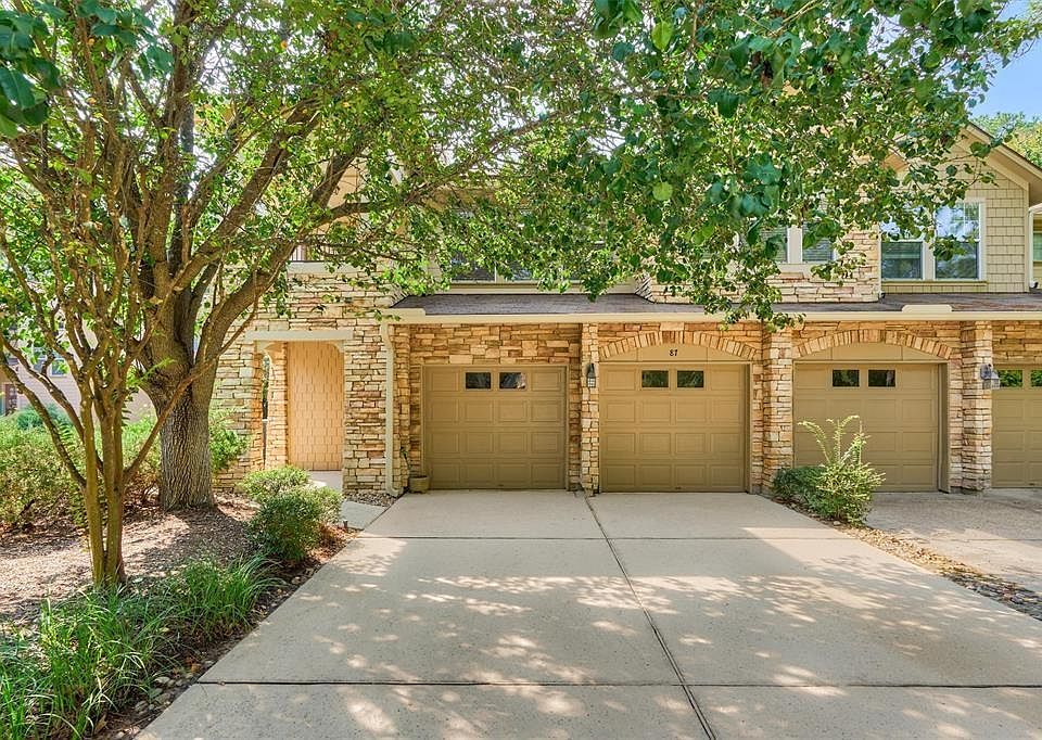 1st image of 87 Woodlily Pl