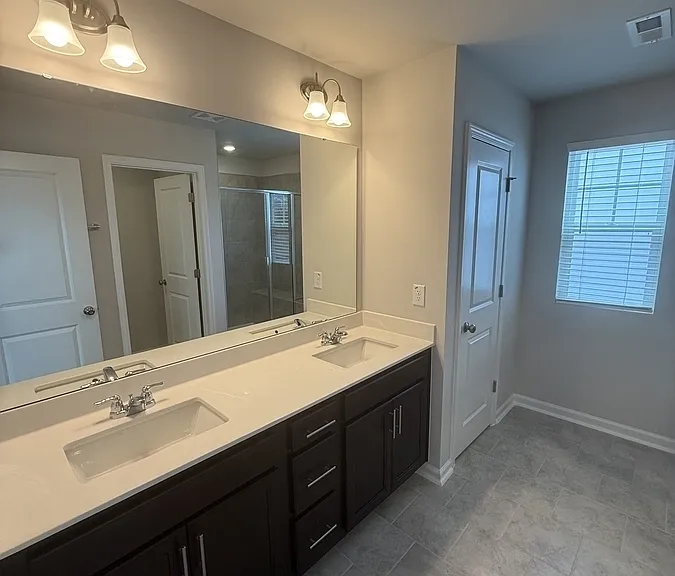 1051 Atterlee Ln — Photo 12