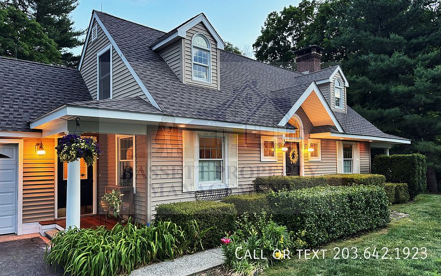 1st image of 25 Glenbrook Dr