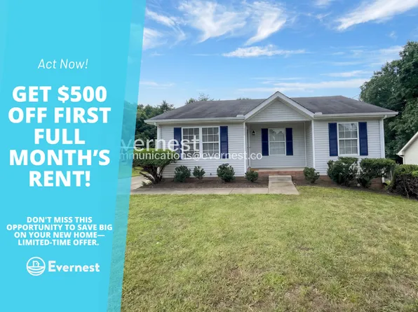 320 Donna Dr, Clarksville, TN 37042