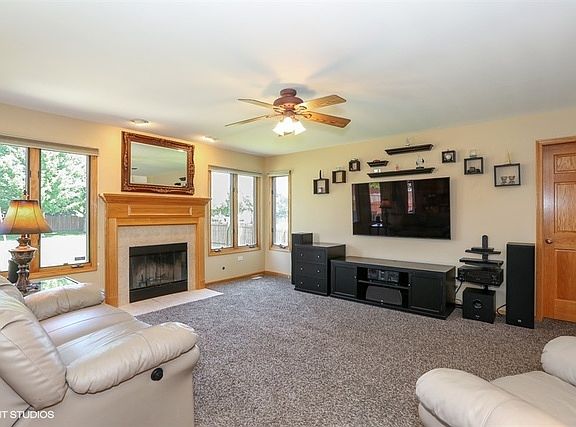 5th image of 13251 Brooklands Ln