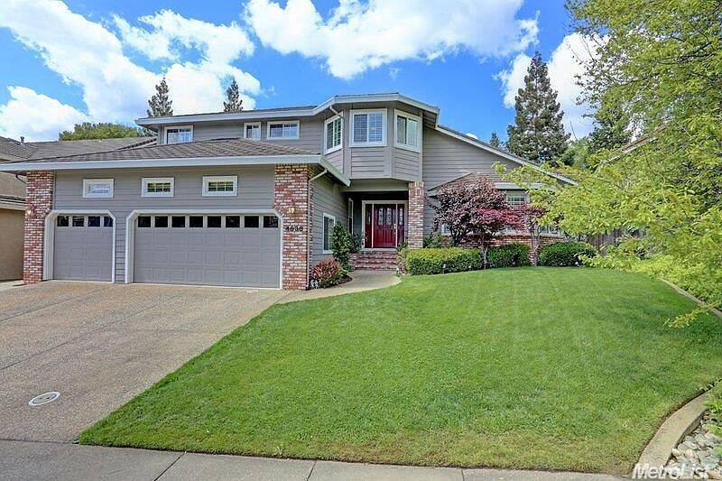 2nd image of 4638 Dorchester Ln