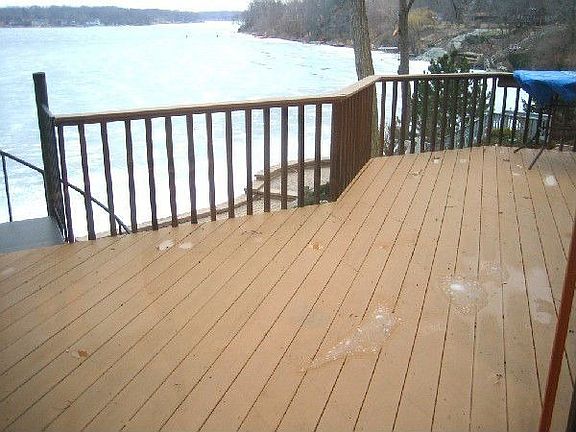 3rd image of 1277 Holiday Dr