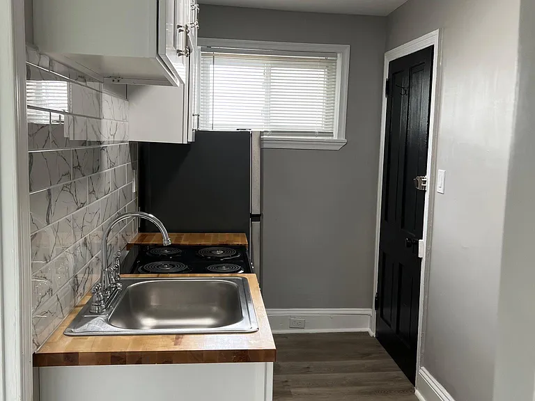 44 S Morton Ave #5 — Photo 10