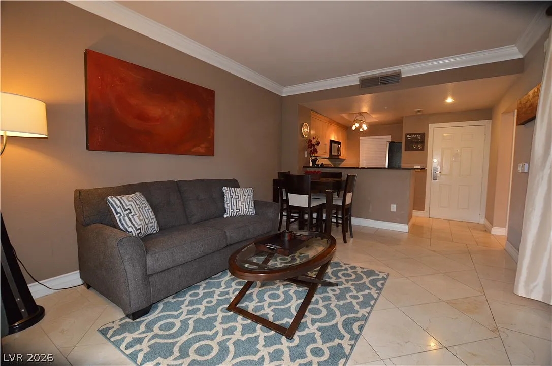 1 bed, 1.0 bath, 530 sqft, $1,500 — Photo 3