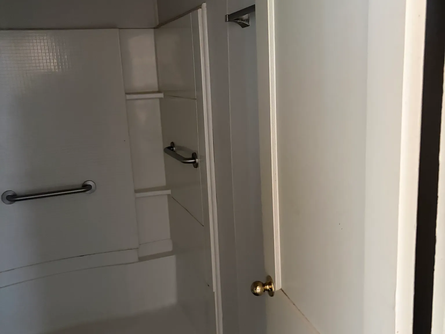 2 bed, 878 sqft, $875 — Photo 4