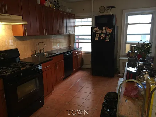 Rented by Town Residential | media 13