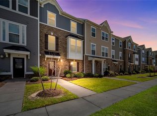 5660 Freewill Ln, Virginia Beach, VA 23464