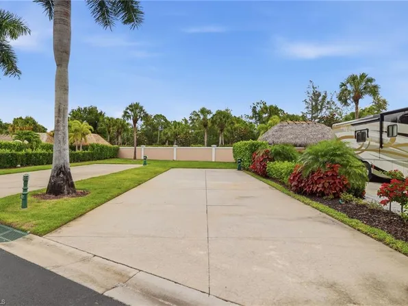 13559 Snook CIR, NAPLES, FL 34114