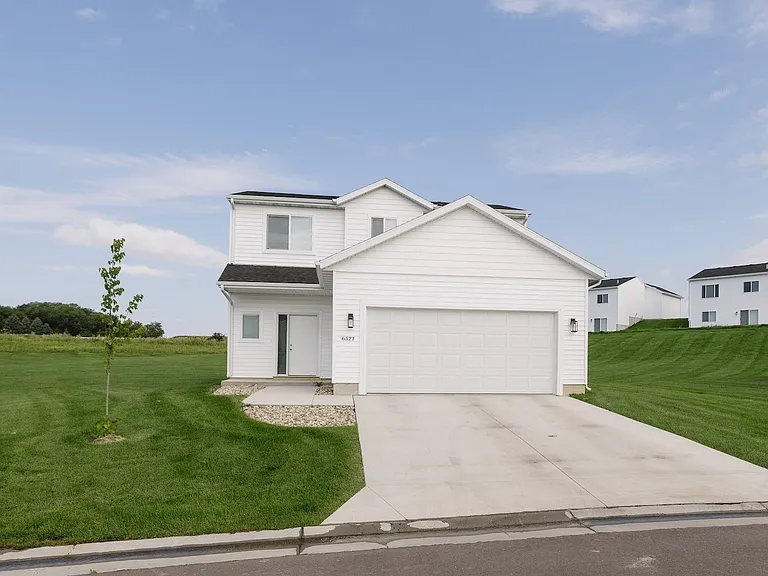 Willowbrook Village — Photo 36