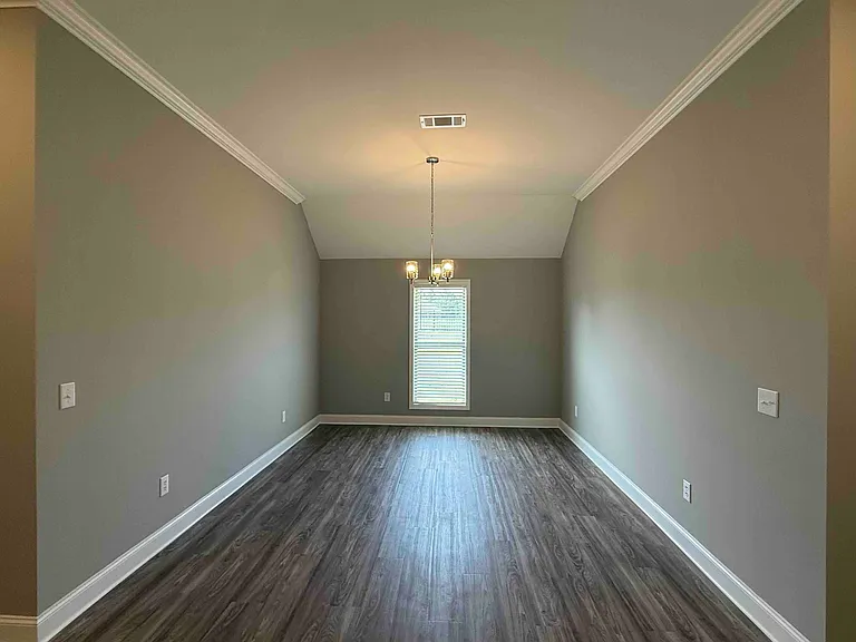 573 Patrick Farms Dr — Photo 7