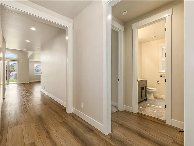 10273 Loneleaf Dr — Photo 5