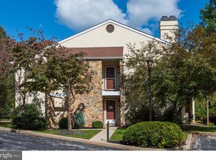 144 Valley Stream Cir, Wayne, PA 19087