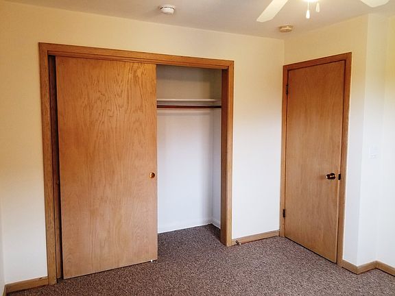 4th image of 6606 N Harlem Ave APT 2E