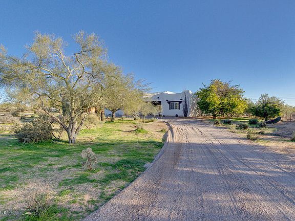 2nd image of 6417 E Barwick Dr