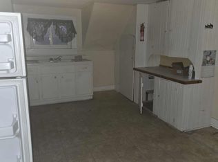389 Railroad St, Island Pond, VT 05846