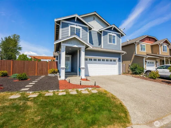 9905 1st Street NE, Lake Stevens, WA 98258