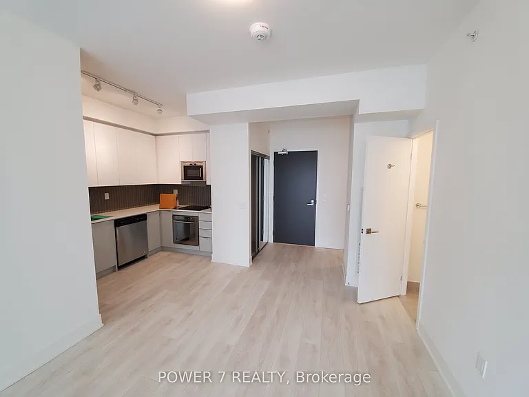 2908 Highway 7 Rd #1604 — Photo 10