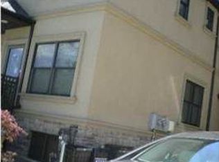 41 Perona Ln, Staten Island, NY 10308