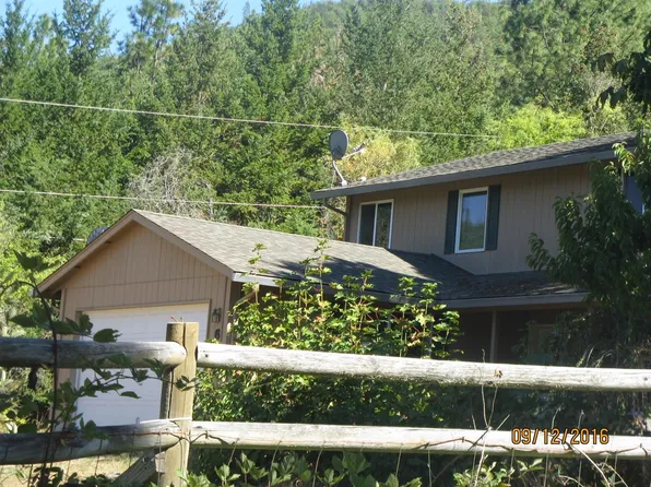 642 Wards Cres, Rogue River, OR 97537