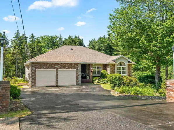 202 Glen Arbour Way, Hammonds Plains, NS B4B 1T5