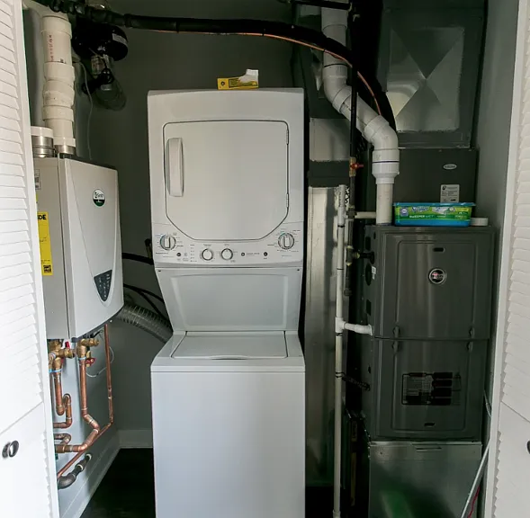 3550 N Racine Ave #1 — Photo 13