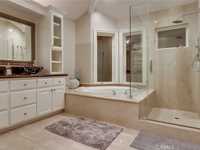 28092 Tefir — Photo 32