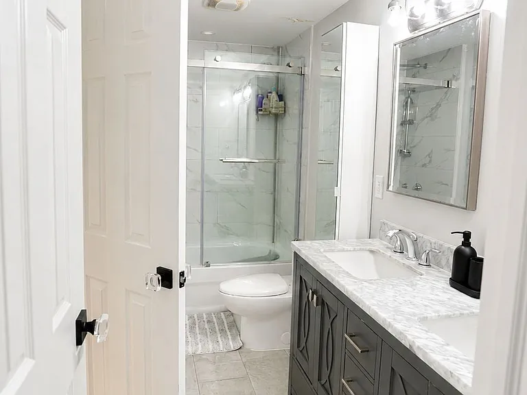 36 Kitsilano Cres — Photo 15