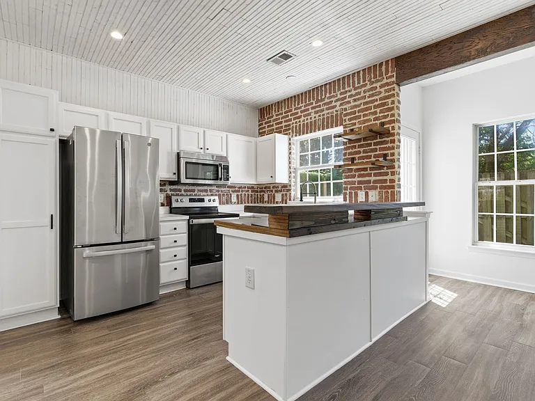 3401 Anderson Rd #4 — Photo 23