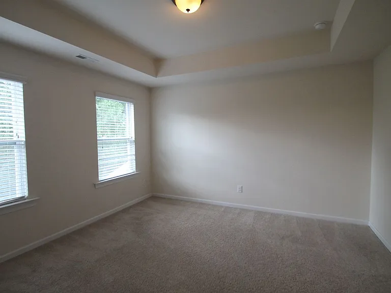 1044 Archibald Ave — Photo 14