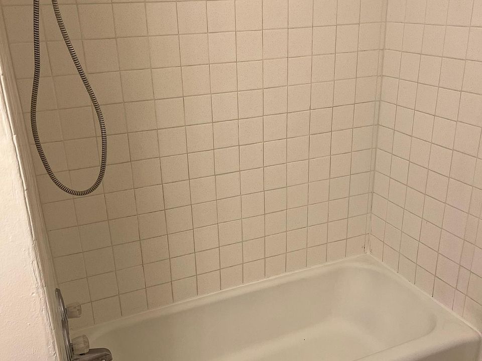 1st image of 444 Saint Mary St APT 7