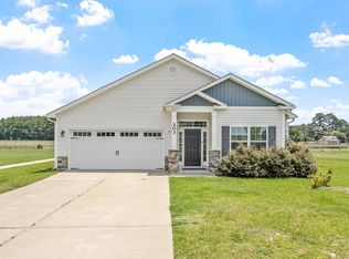 203 Mineral Spring Ln, Fuquay Varina, NC 27526