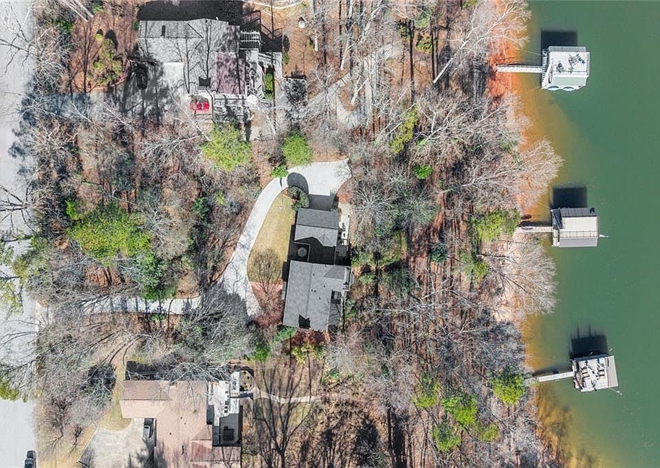 1st image of 1330 Lakeshore Cir