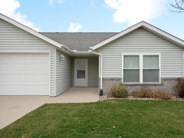 503 Larkspur Ln, Geneseo, IL 61254