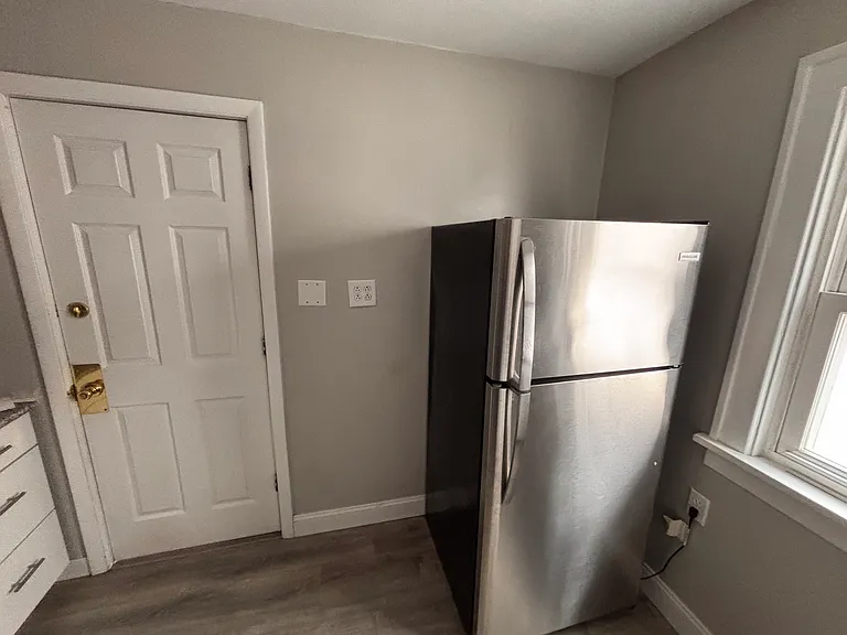 295 Hartwell Rd #2 — Photo 10