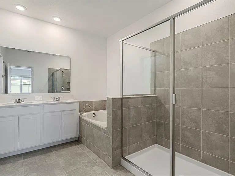 264 Nine Iron Dr — Photo 16