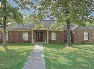 7796 Coachlight Dr, Pine Bluff, AR 71603