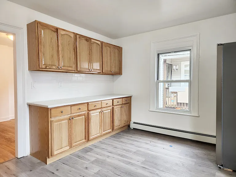 202 Harral Ave #B — Photo 9