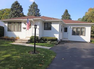 61 Lemoyn Ave, Rochester, NY 14612