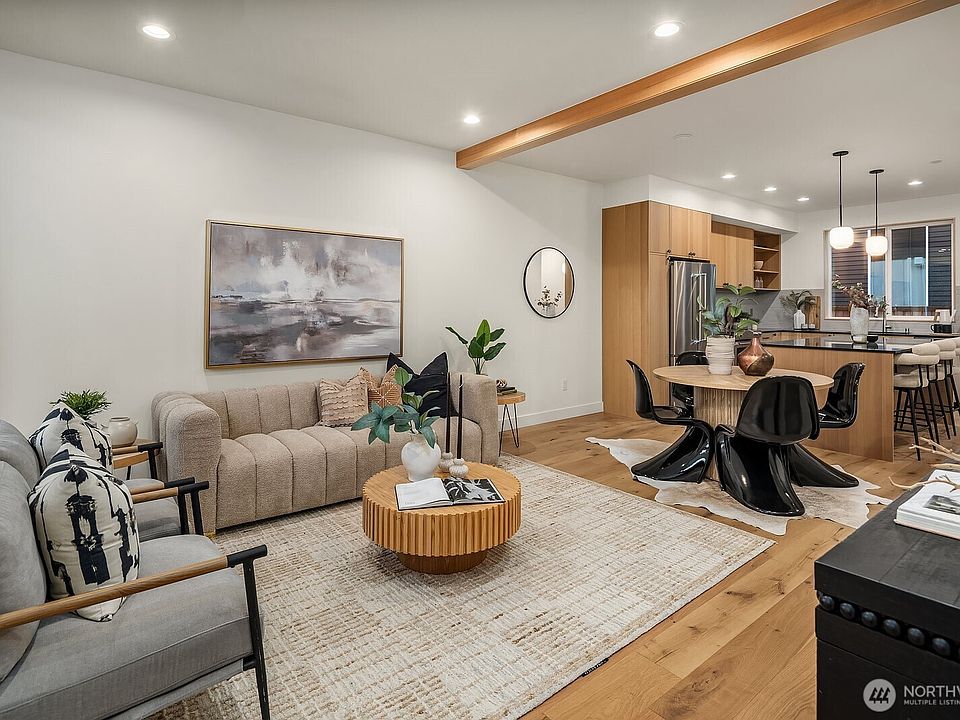 1st image of 1808 E Mercer Street