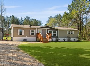1190 Ovett Moselle Rd, Ellisville, MS 39437