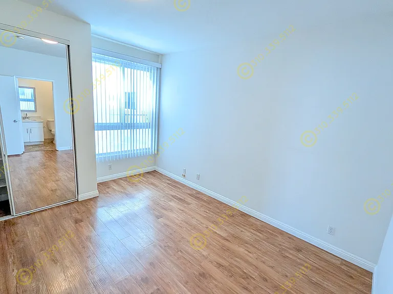 6717 W 86th Pl #2 — Photo 26