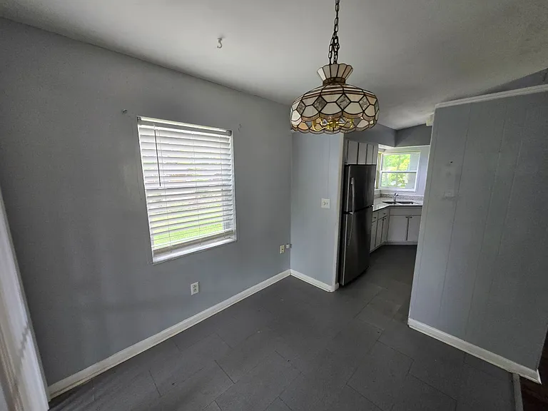 1282 Whitewood Dr — Photo 9
